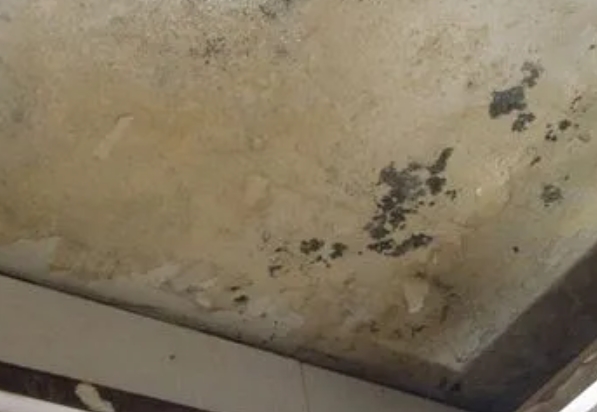 南湖阳台漏水维修公司分享下南湖卫生间渗水维修需要注意哪些问题。
